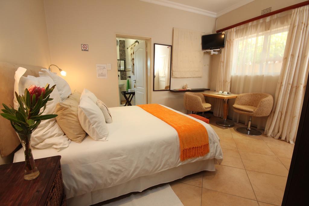 Lumley'S Place Guesthouse Pniel Εξωτερικό φωτογραφία